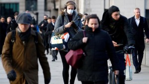 Великобритания в условиях полной изоляции